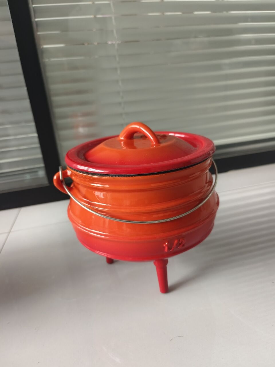 1/2 #   Four hollandais en fon - Camp Dutch Oven Cast avis et prix