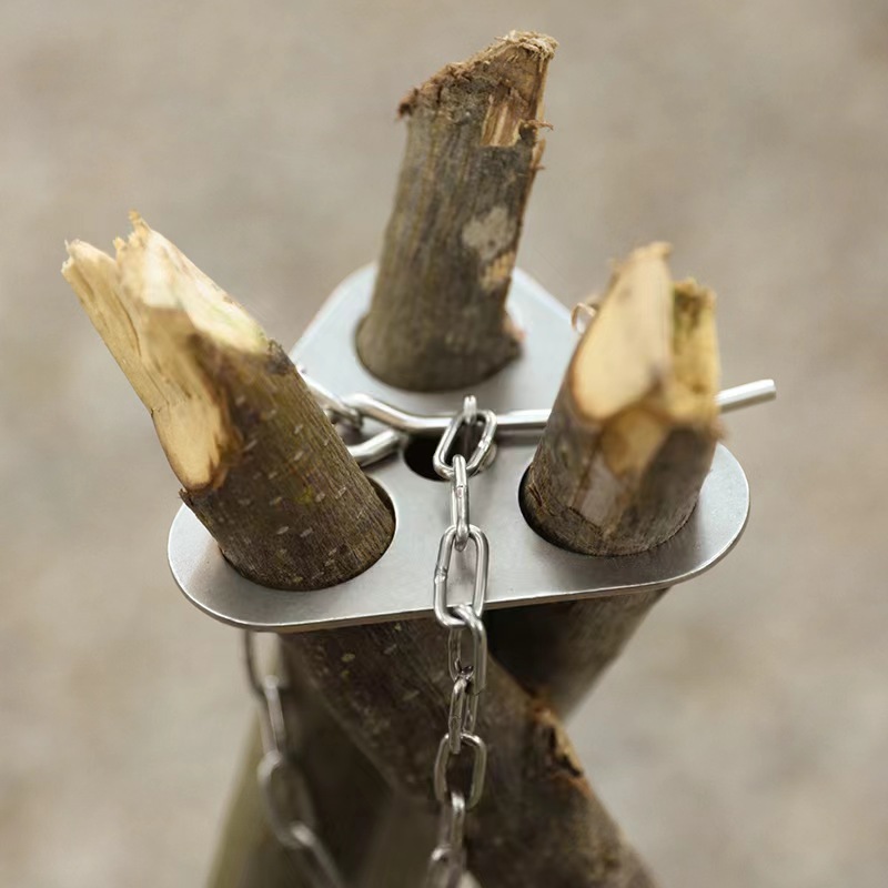 Trépied de camping en fer robu - Camping Cooking Pot Tripod avis et prix